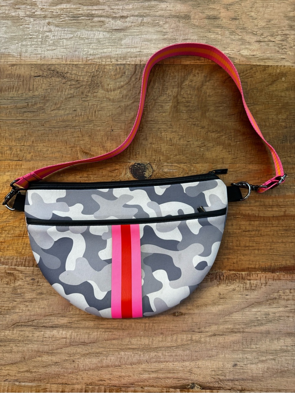 HAUTE SHORE Bret Belt Bag “Cairo” Gray Camo with Pink and Orange Stripe Strap